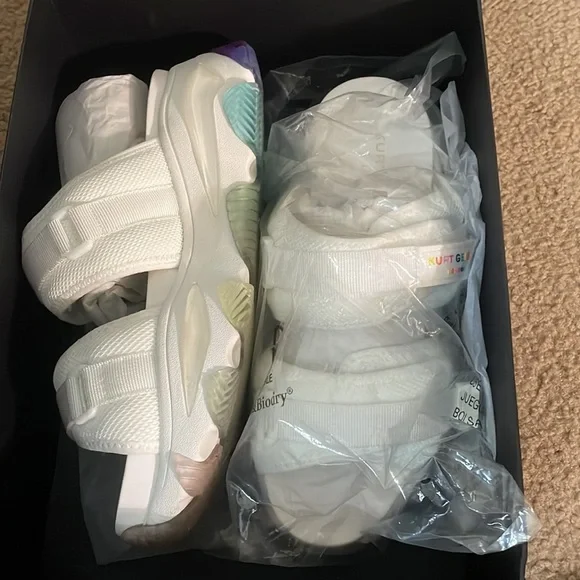 Kurt Geiger Lettie slide sneaker - Picture 3 of 4